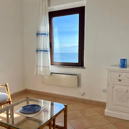 Casa Paradiso - Seaview & Short Walk To * Costa Rei