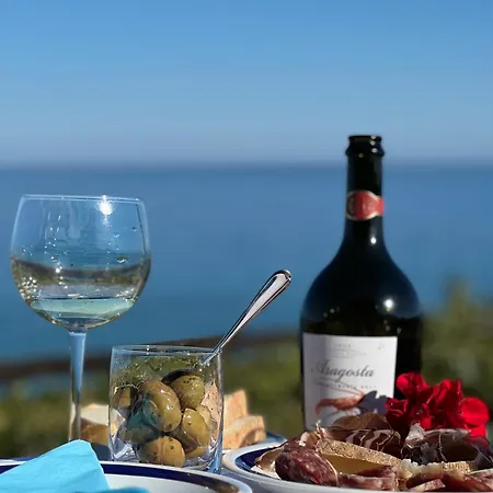 Feriehus Casa Paradiso - Seaview & Short Walk To Costa Rei