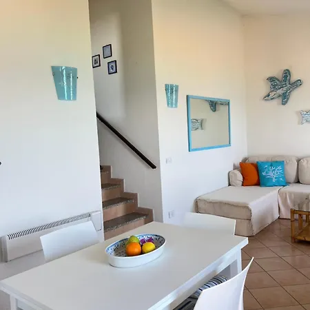 Feriehus Casa Paradiso - Seaview & Short Walk To